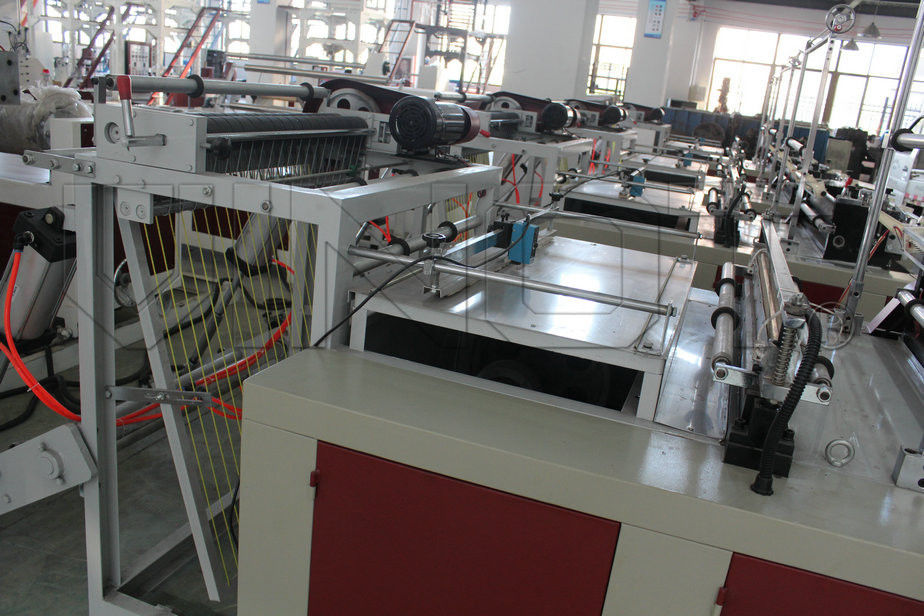 Professional Express Bag Making Machine , Plastic Pouch Making Equipment 700kg supplier