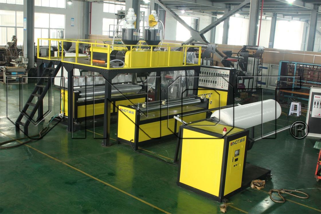 Zhejiang Vinot Wide In Width high speed PE Air Bubble film making  Machine 2500mm suitable LLDPE LDPE and HDPE DYF-1800 supplier