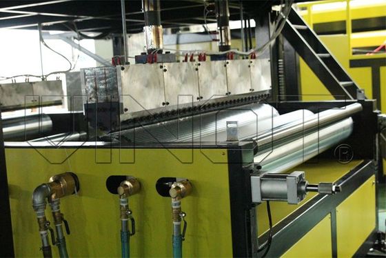 Vinot Brand Yelow High Speed Compound Air Bubble Film Making Machine 2500mm width Model No. DYF-2500